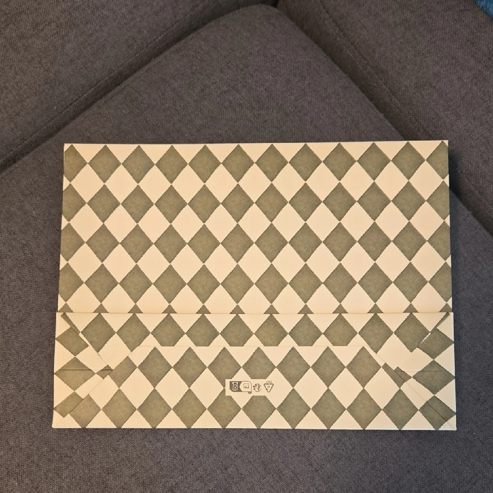 Sezane Green and Cream Gift Bag
